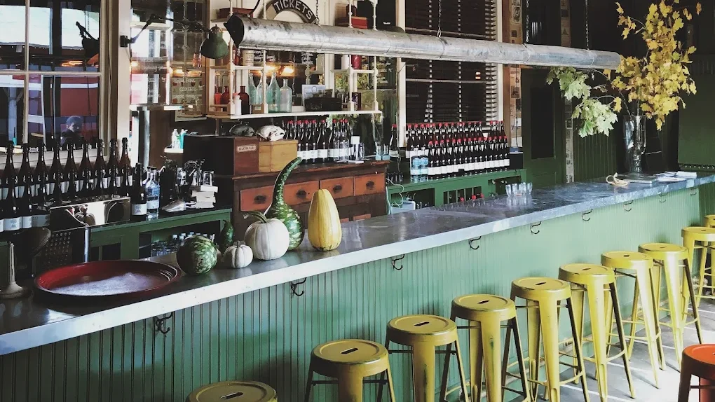 Wayside cider bar